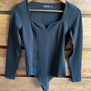 ABERCROMBIE & FITCH | Long Sleeve Ponte Sweetheart Bodysuit | Size Small | Black